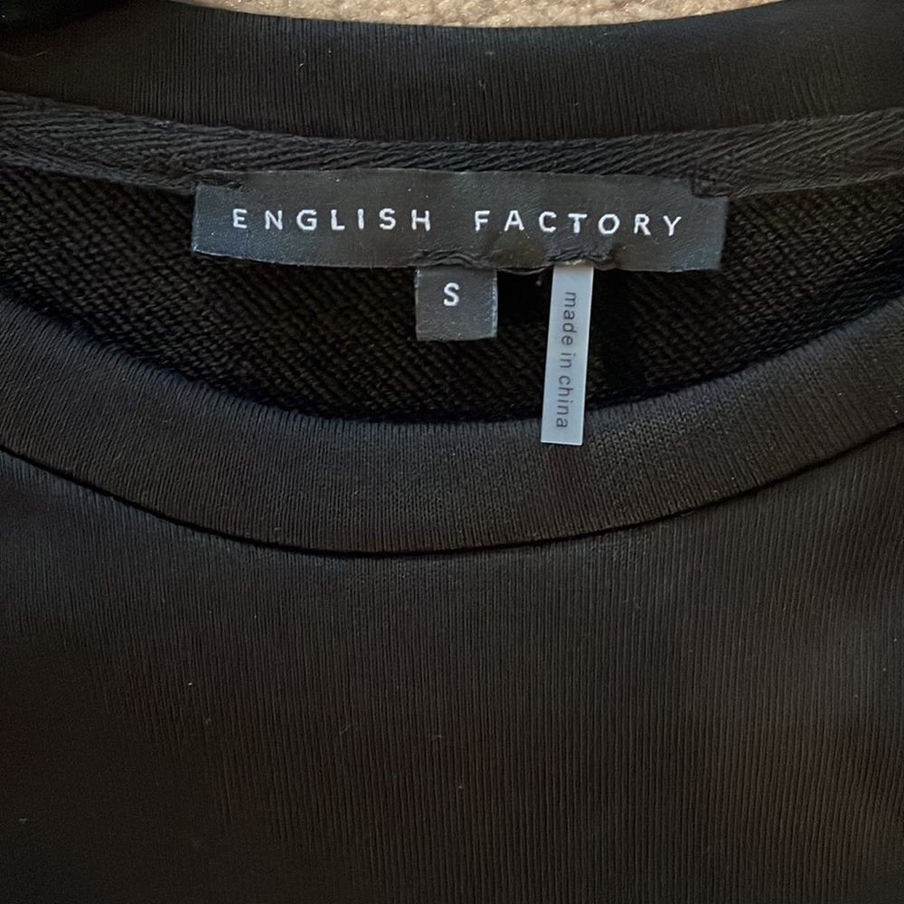 English Factory Ruffles Sweater. Size: Small - Picture 4 of 4